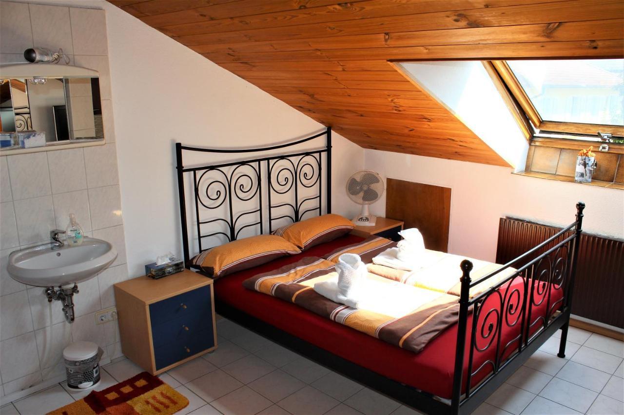 Studentenwohnung Allensbach Esterno foto